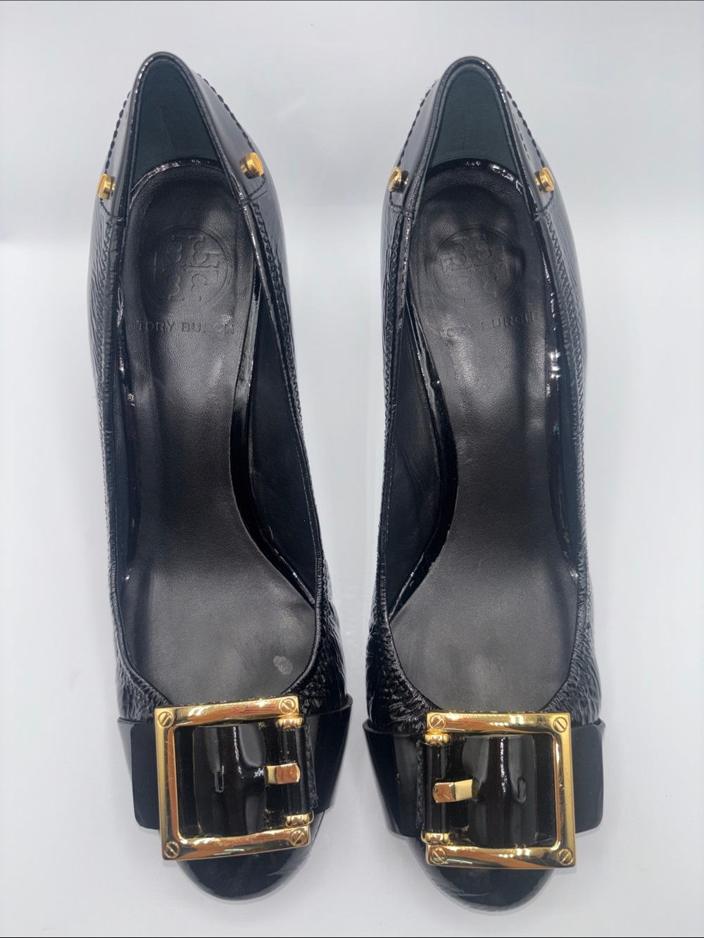 Tory Burch Black Patent Leather Pumps with Gold Buckle - Picture 3 of 10
